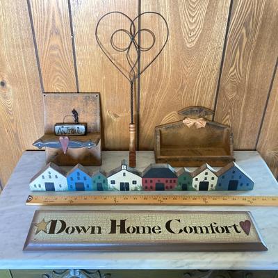 LOT 187: Collection of Primitive Home Decor