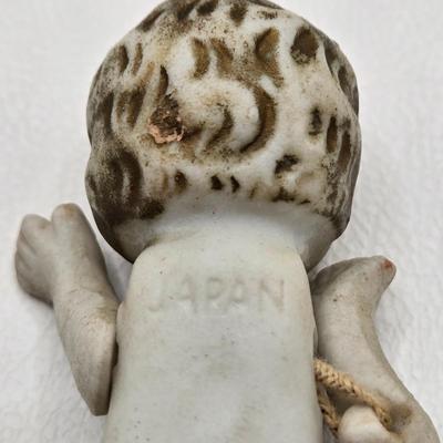 LOT 193: Figurine Collection & More: Made in Occupied Japan, Royal Dalton, Capodimonte, Lenox, Limoges, Maruri Masterpiece