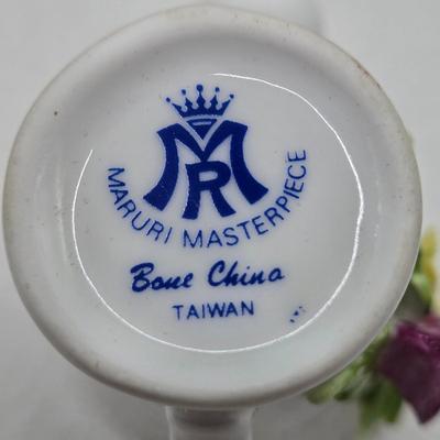 LOT 193: Figurine Collection & More: Made in Occupied Japan, Royal Dalton, Capodimonte, Lenox, Limoges, Maruri Masterpiece