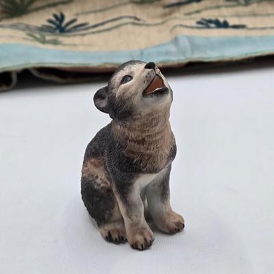 LOT 193: Figurine Collection & More: Made in Occupied Japan, Royal Dalton, Capodimonte, Lenox, Limoges, Maruri Masterpiece