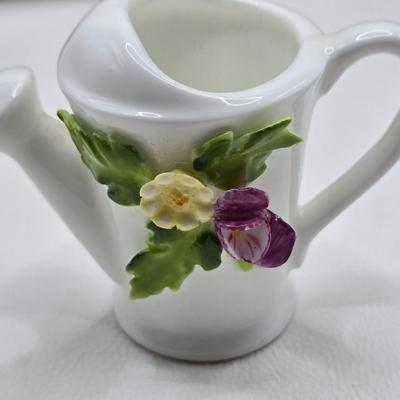 LOT 193: Figurine Collection & More: Made in Occupied Japan, Royal Dalton, Capodimonte, Lenox, Limoges, Maruri Masterpiece