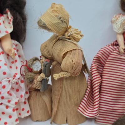 LOT 195: Small Vintage Dolls, Clothing, and Accessories