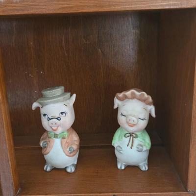 LOT 197: Wooden Display Shelf and Multiple Nik Naks