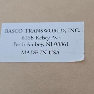 LOT 198: Country Decor Including Large Serving Tray, All Wooden House Plaque, Apple Clock , Cat Shelf Sitter, and More