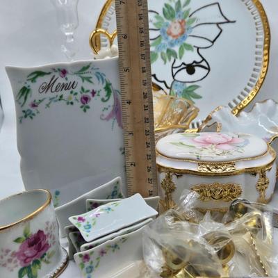 LOT 202: Beautiful San Francisco Music Box, Vintage Violet Trinket Dish, Menu Board with Place-settings, Vintage shoe Clips, and So Much...