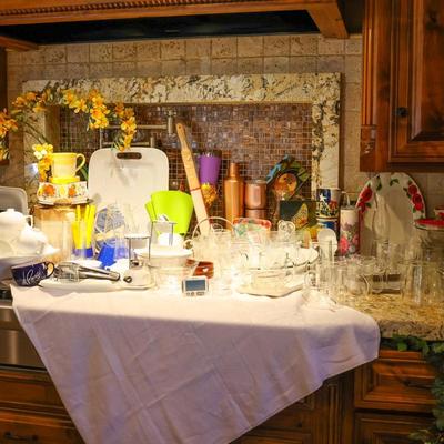 Stove Selection: Beautiful Glassware & More Kitchen Ware