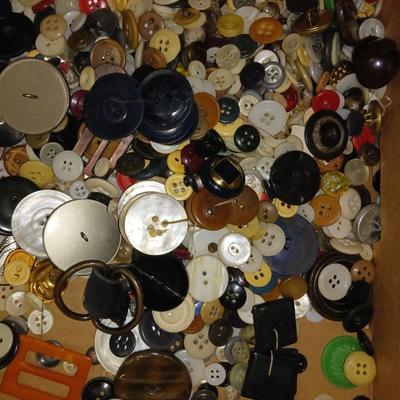 SOME GREAT OLD BUTTONS
