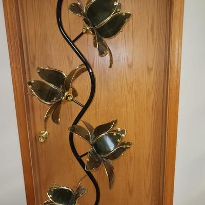 A UNIQUE GLASS PETAL FLOOR LAMP 70" TALL
