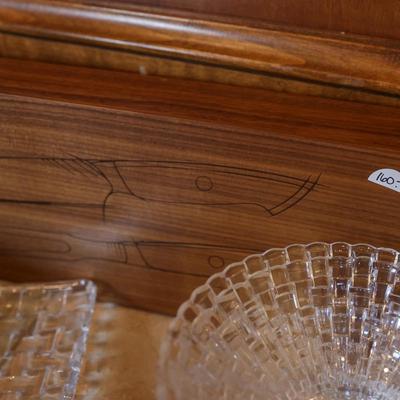 Nachtmann Stemware & bowl, Cangshan Carving Set ($160) (Kitchen Nook Area)
