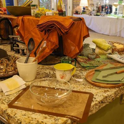 House #2: Center Island Selection of Dishwater & More