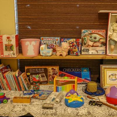 House #2: Kids & Linens Selection