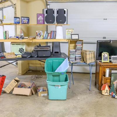 Sale Photo Thumbnail #573: - Table (black) and shelving are not included. (other tables are included)
NO CHERRY PICKING or taking ONLY the items you want and leaving the rest! Please arrive with enough time to load. Bring boxes/any tools to assemble/dolly/people to help load/etc.
-