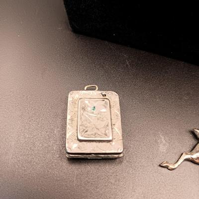 STERLING SILVER CHAIN AND HEART PENDANT PLUS ANTIQUE STERLING LOCKET 16.30g