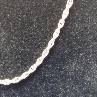 STERLING SILVER CHAIN AND EARRINGS 12.40g