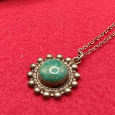 STERLING SILVER NECKLACES WITH PENDANTS
