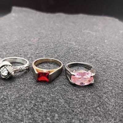 COSTUME RINGS SIZES 7 1/2 - 6 1/2 - 10 - 7 1/2