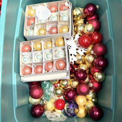 Vintage Shiny Brite Christmas Lot with Totes