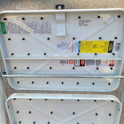 Three Ladders and Stepstools (G-EL)