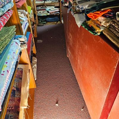 L-Shaped Red Storage Shelves w/Drawer Units (BF1-JS)