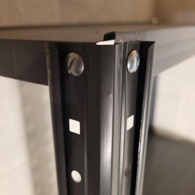 Three Adjustable Metal Shelves (BDC-EL)