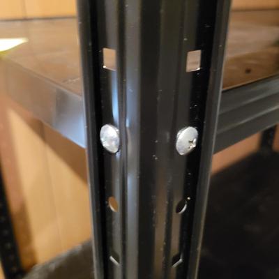 Three Adjustable Metal Shelves (BDC-EL)