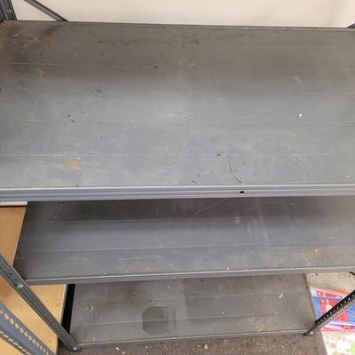 Three Adjustable Metal Shelves (BDC-EL)