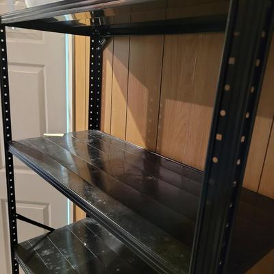 Three Adjustable Metal Shelves (BDC-EL)