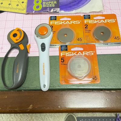 All things Fiskars- incl Craft Suitcase (BO-SS)