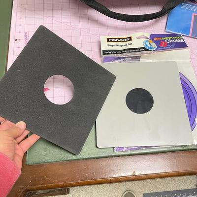 All things Fiskars- incl Craft Suitcase (BO-SS)