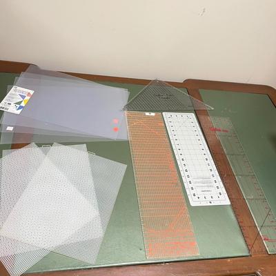 Quilters Paradise- Grids, Rotary Blades & Patterns (BO-SS)