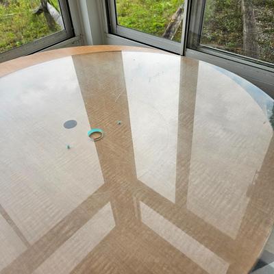 Blonde Colored Patio Table with Plexiglass Top (BSR-JS)