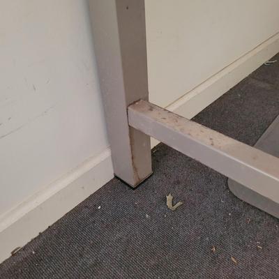 Metal Work Bench with Formica Top (G-EL)