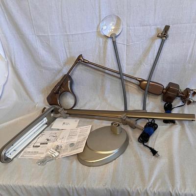 Ottlite 3-in-1 Craft Lamp & Dazing Floating Fixture Clamp Lamp (BGB-RG)