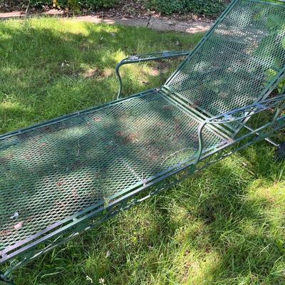 MCM Wrought Iron Lounge Chair Patio Yard