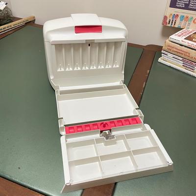 Sewing Notions & Case (BO-SS)
