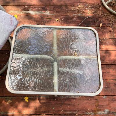 Pair of Patio Chairs & Table (PBD-RG)