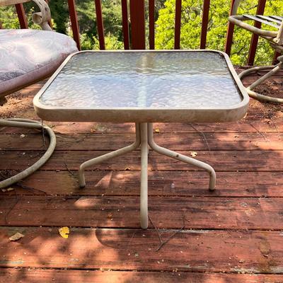 Pair of Patio Chairs & Table (PBD-RG)