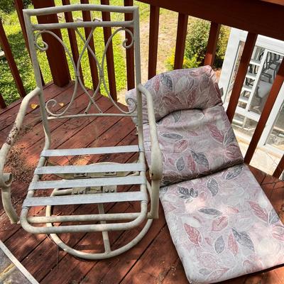 Pair of Patio Chairs & Table (PBD-RG)
