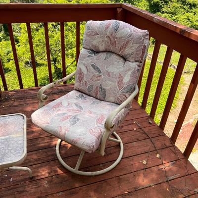 Pair of Patio Chairs & Table (PBD-RG)