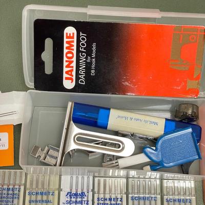 Huge Selection of Sewing Machine Needles, Bobbins & Feet (BO-SS)