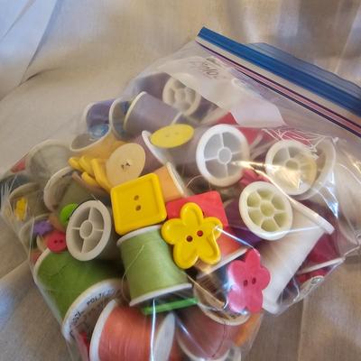 Assorted Thread & Wooden Spool Stands ( BD-JS)