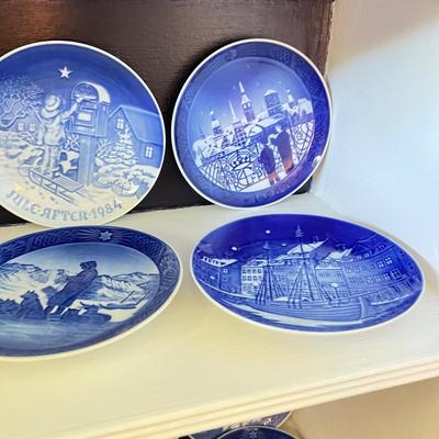 Big Lot Vintage Bing & Grondahl Christmas Plates