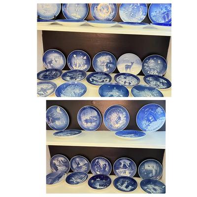 Big Lot Vintage Bing & Grondahl Christmas Plates