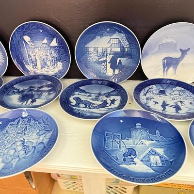 Big Lot Vintage Bing & Grondahl Christmas Plates