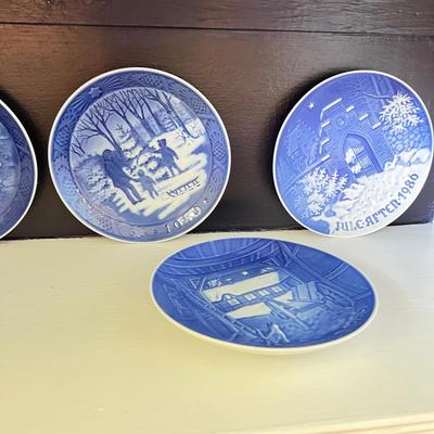 Big Lot Vintage Bing & Grondahl Christmas Plates