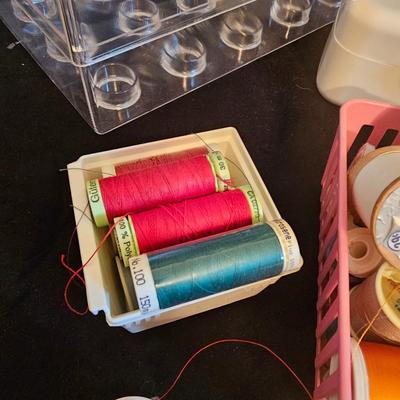 Plastic Spool Holders & Misc. Thread (BD-JS)