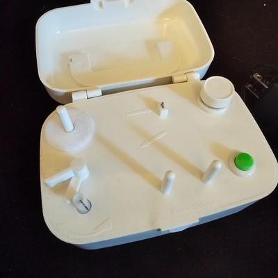 Plastic Spool Holders & Misc. Thread (BD-JS)