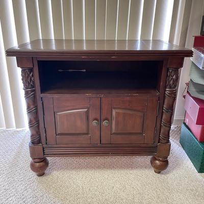 Small Accent Cabinet (BD-SS)