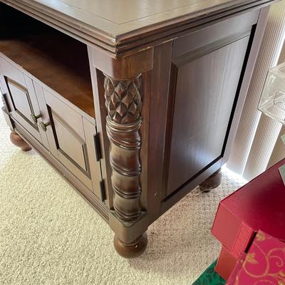 Small Accent Cabinet (BD-SS)