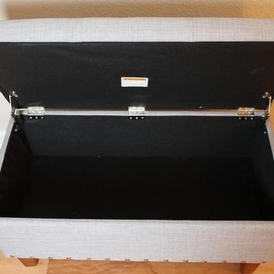 Upholstered Ottoman Bench Seat With Storage